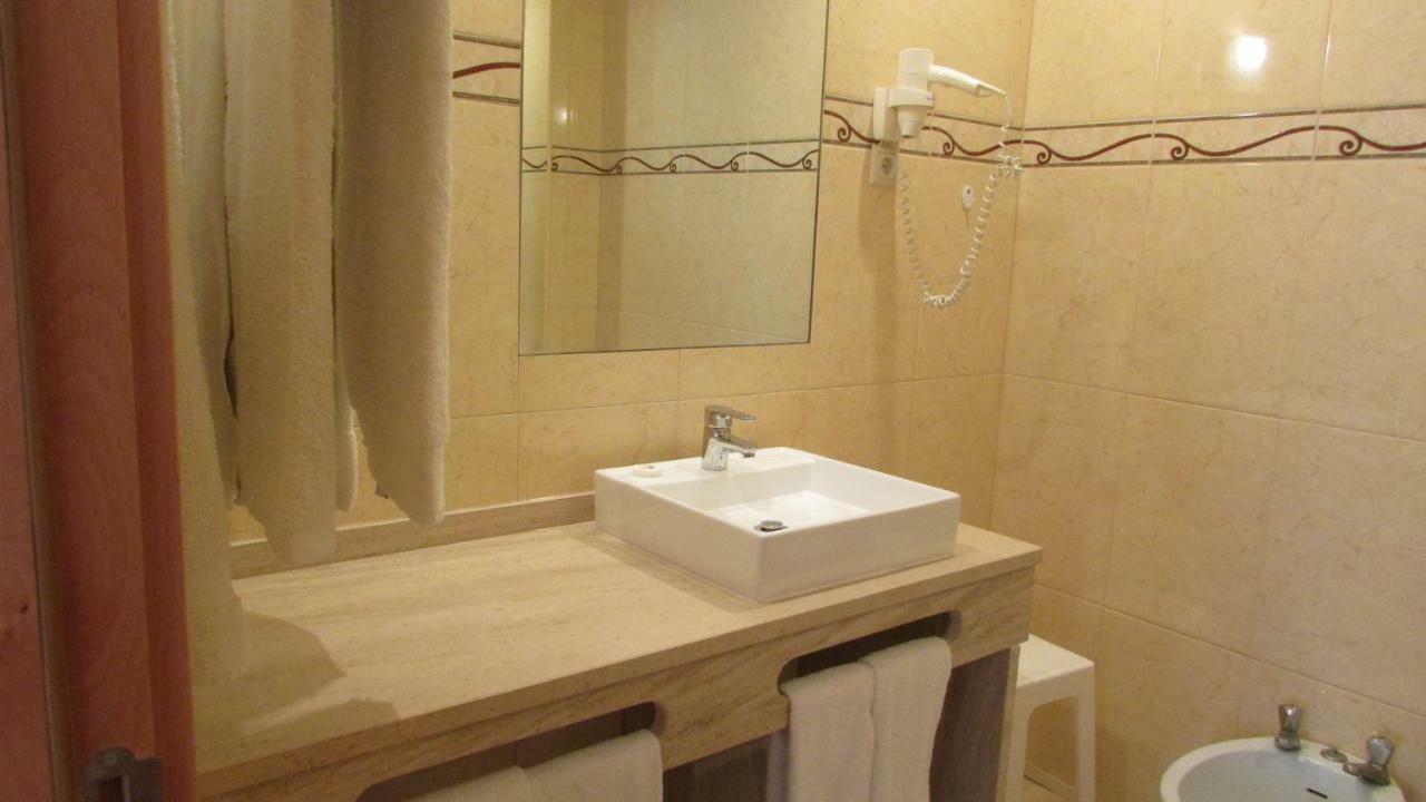 Apartamentos Cabrita オーリョス・デ・アーグァ エクステリア 写真